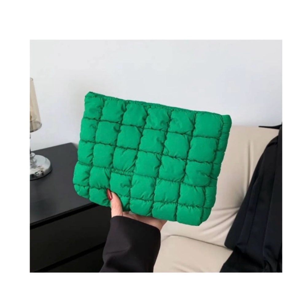 Green Quilted Bag NWOT - Picture 2 of 7